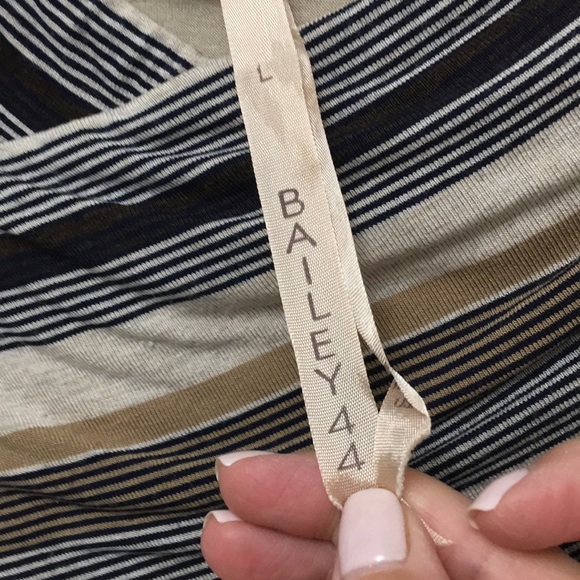 Bailey 44 stretch body con dress - Picture 4 of 4